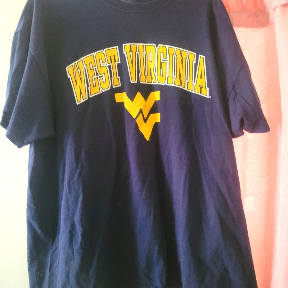 Fanatics Navy and Yellow West Virginia Short Sleeve Tee